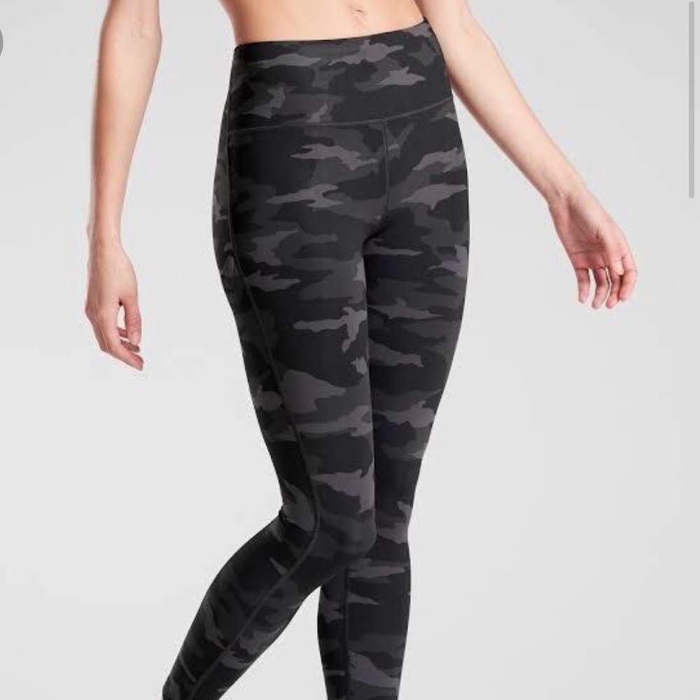 Camo leggings